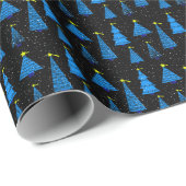 blue christmas trees and snowflakes cadeaupapier (Rol Hoek)