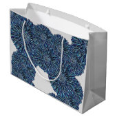 Blue Chrysanthemum Groot Cadeauzakje (Achterkant Gekanteld)
