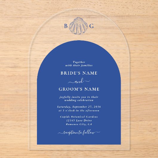 Blue Clam Seashells Coastal Seaside Beach Wedding Acryl Uitnodigingen (Voorkant)