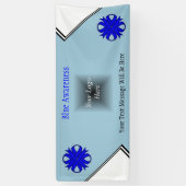 Blue Clover Ribbon van Kenneth Yoncich Spandoek (Verticaal)