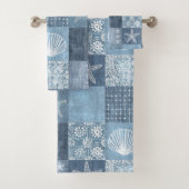Blue Coastal Boho Bad Handdoek (Insitu)
