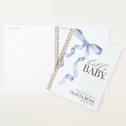 Blue Coquette Bow Girl Baby Gift Mijn eerste jaar Planner (Display)