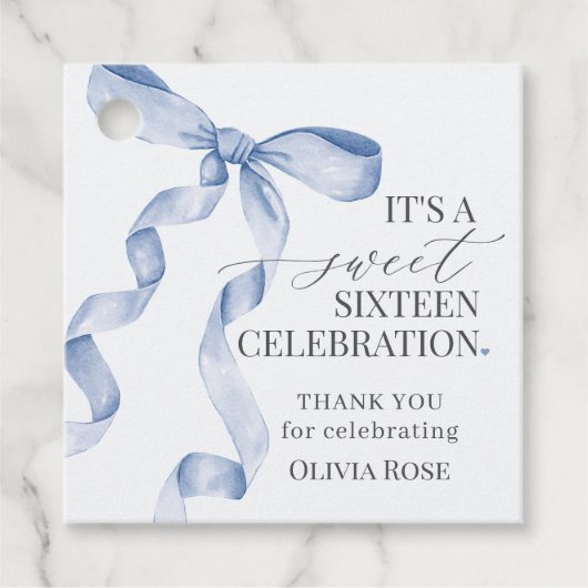 Blue Coquette Bow Girl Sweet 16 Verjaardagsfeest Bedankjes Labels (Voorkant)
