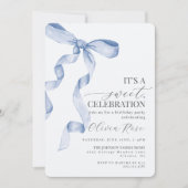 Blue Coquette Bow Girl Verjaardagsfeestje Uitnodig (Voorkant)