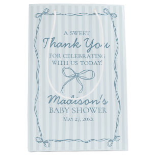 Blue Coquette Bow Pastel Gestreept Baby shower Fav Medium Cadeauzakje