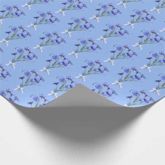 Blue Cornflower Bouquets Cadeaupapier (Hoek)