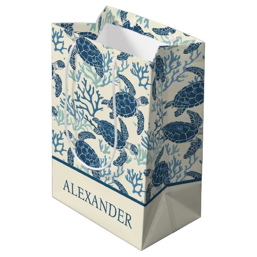Blue & Cream Coastal Zee Turtles Medium Cadeauzakje (Achterkant Gekanteld)