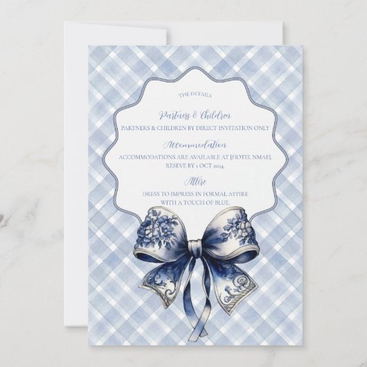 Blue Croquette Bow Invitation Kaart (Achterkant)