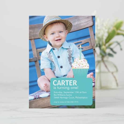 Blue Cupcake Foto: eerste verjaardag Kaart (Staand voorkant)