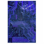 Blue Cyber Circuit Board Tech Art Electronics Fotobeeldje Ornament<br><div class="desc">Laat je innerlijke tech-visionair de vrije loop met onze elektrische printplaatkunst. Dit is niet zomaar een ontwerp, het is een statement. Dompel jezelf onder in de wereld van innovatie met onze gedurfde kleurstellingen: sereen blauw, raadselachtig paars, weelderig goud of levendige fuchsia. Elk stuk is een samensmelting van kunst en technologie,...</div>