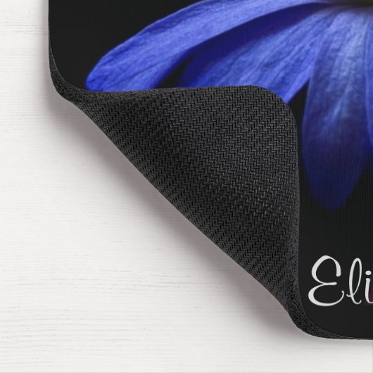 Blue Daisy Flower on Black Personalized Muismat (Hoek)