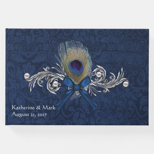 Blue Damask en Peacock Feather Wedding Guest Book Gastenboek (Voorkant)