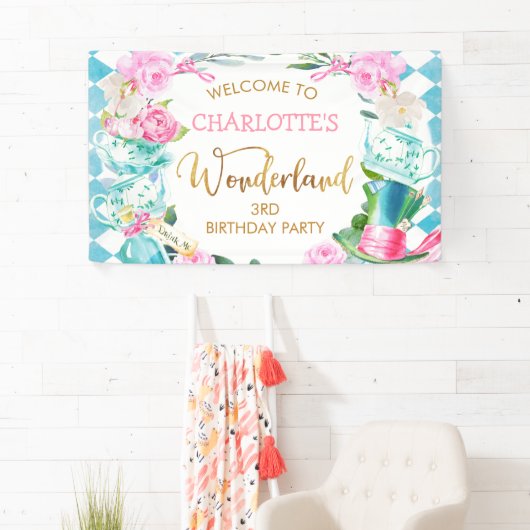 Blue Diamond Alice in Wonderland Birthday Spandoek (Insitu)