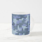 Blue Digital Camo Clear Frosted Mok (Voorkant rechts)