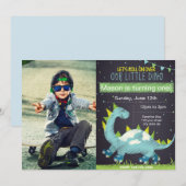 Blue Dino Schaats Birthday-uitnodiging met foto Kaart (Voorkant / Achterkant)