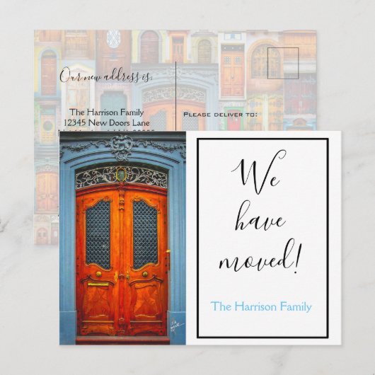 Blue Door We hebben Chic Modern Script verplaatst Aankondigingskaart (Voorkant / Achterkant)