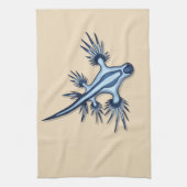 Blue Dragon Nudibranch Theedoek (Verticaal)