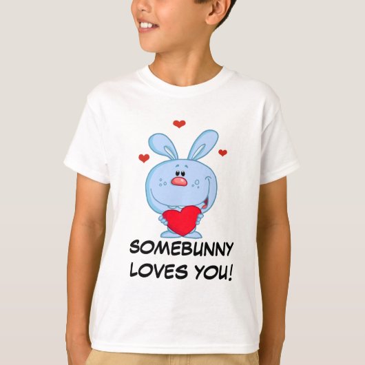 Blue Easter Bunny Holding Red Heart T-shirt (Voorkant)