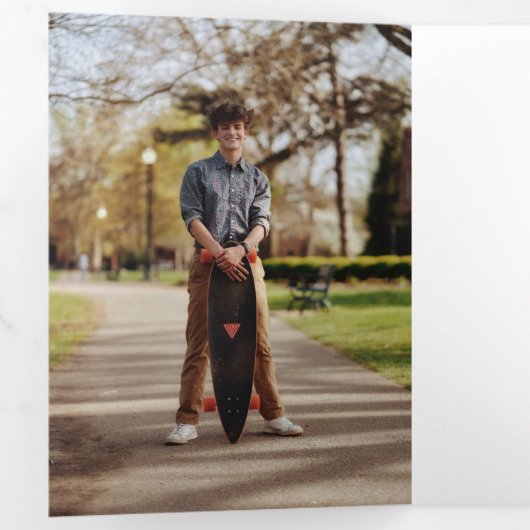 Blue Edgy Abstract Torn Photo Afstuderen Drieluik Uitnodiging (Binnenzijde eerst)