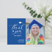 Blue Elegant Script Minimalist Photo Afstuderen Bedankkaart (Staand voorkant)
