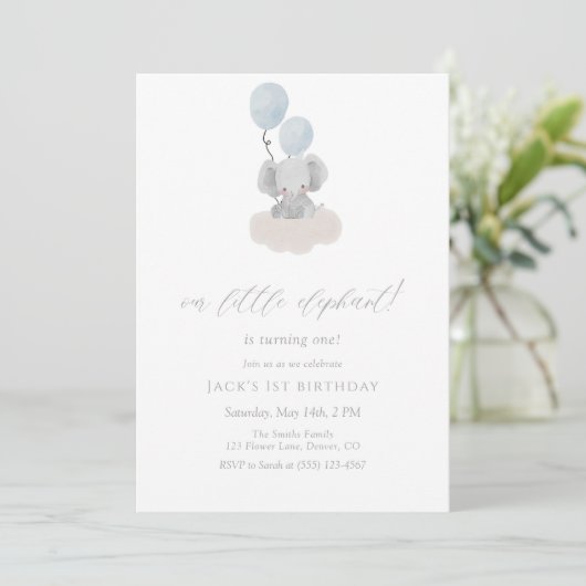 Blue Elephant First Birthday Invitation  Kaart (Staand voorkant)