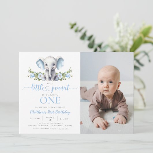 Blue Elephant Little Peanut Boy 1st Birthday Foto Kaart (Staand voorkant)