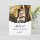 Blue Fleur de Lis Photo Save the Date Notice Aankondiging (Staand voorkant)