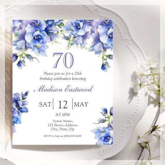 Blue Floral 70e Verjaardag Budget Uitnodiging