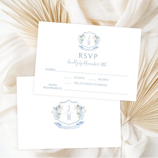 Blue Floral Crest Monogram Huwelijk RSVP Kaarten