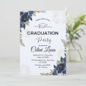 Blue Floral Graduation Party Uitnodiging (Staand voorkant)