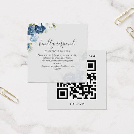 Blue Floral Greenery QR Code Wedding RSVP Kaart (Kantoor)