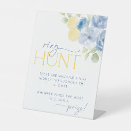 Blue Floral Main Squeeze Bridal Shower Ring Hunt Reclamebord Met Voetstuk