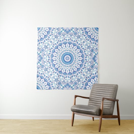 Blue Floral Mandala Wandkleed (In situ)