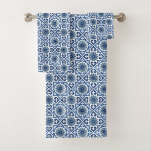 Blue Floral Moroccan Tile Pattern Bad Handdoek