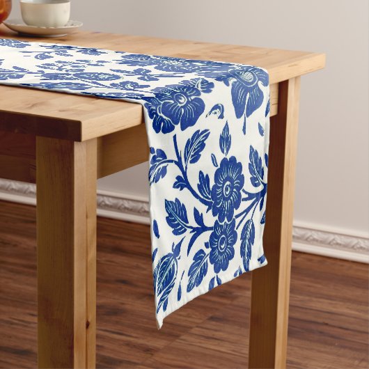 Blue Floral Pattern Korte Tafelloper (Voorbeeld)