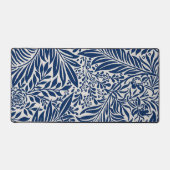 blue floral pattern with diverse leaves & blossoms bureaumat (Voorkant)