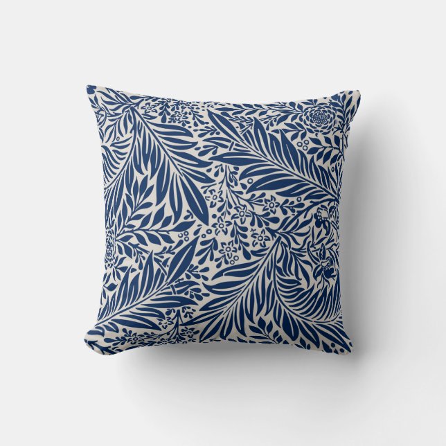 blue floral pattern with diverse leaves & blossoms kussen (Voorkant)