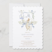 Blue Floral Peter de Konijn Monogram Baby shower Kaart (Voorkant)