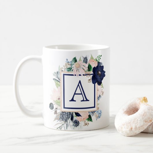 Blue Floral Roos Monogram Koffiemok (Met donut)