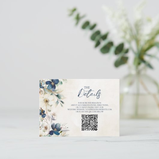 Blue Floral Winter Wedding QR code Details Insert Informatiekaartje (Staand voorkant)