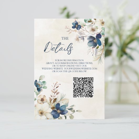 Blue Floral Winter Wedding QR code Details Insert Informatiekaartje (Staand voorkant)