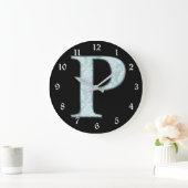 Blue Flower Damask Monogram Initiaal P Design Cloc Grote Klok (Huis)