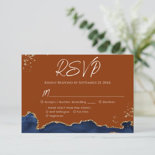 Blue Gand Oranje Agate Wedding RSVP Kaartje (Staand voorkant)