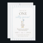 Blue Gekke Goose eerste verjaardag Kaart<br><div class="desc">Vier de eerste verjaardag van je baby met een moderne twist op het klassieke gekke ganzenthema! Deze blauwe uitnodiging is voorzien van gewaagde typografie, een speelse lay-out en een leuke ganzenillustratie voor een strakke en eigentijdse look. Ideaal voor luchtige, unieke feesten die show van de gekke kant van je kleintje....</div>