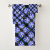 Blue Gentian Flower Abstract Pattern Bad Handdoek (Insitu)