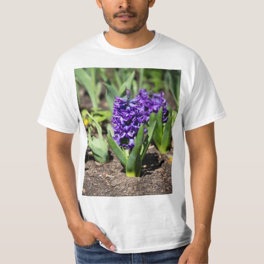 Blue Geocinth in Spring T-shirt (Voorkant)