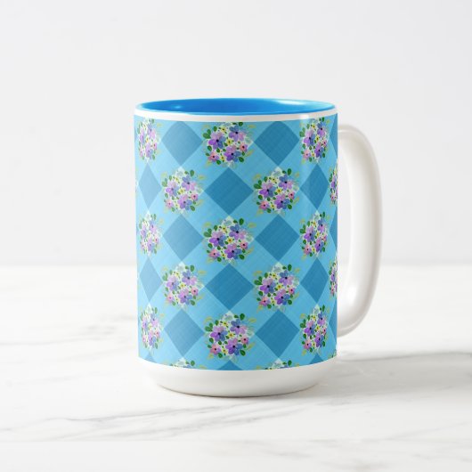 Blue Gingham en Paarse Blue Flowers Land Tweekleurige Koffiemok (Voorkant rechts)