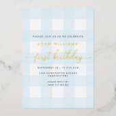 Blue Gingham First Birthday Gold Foil Invitation Folie Uitnodiging (Voorkant)