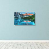 Blue Glaze Lake Mountain Canvas Afdrukken (Insitu (Houten vloer))