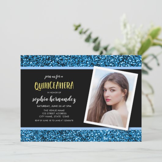 Blue Glitter Foto Quinceanera Uitnodiging (Staand voorkant)